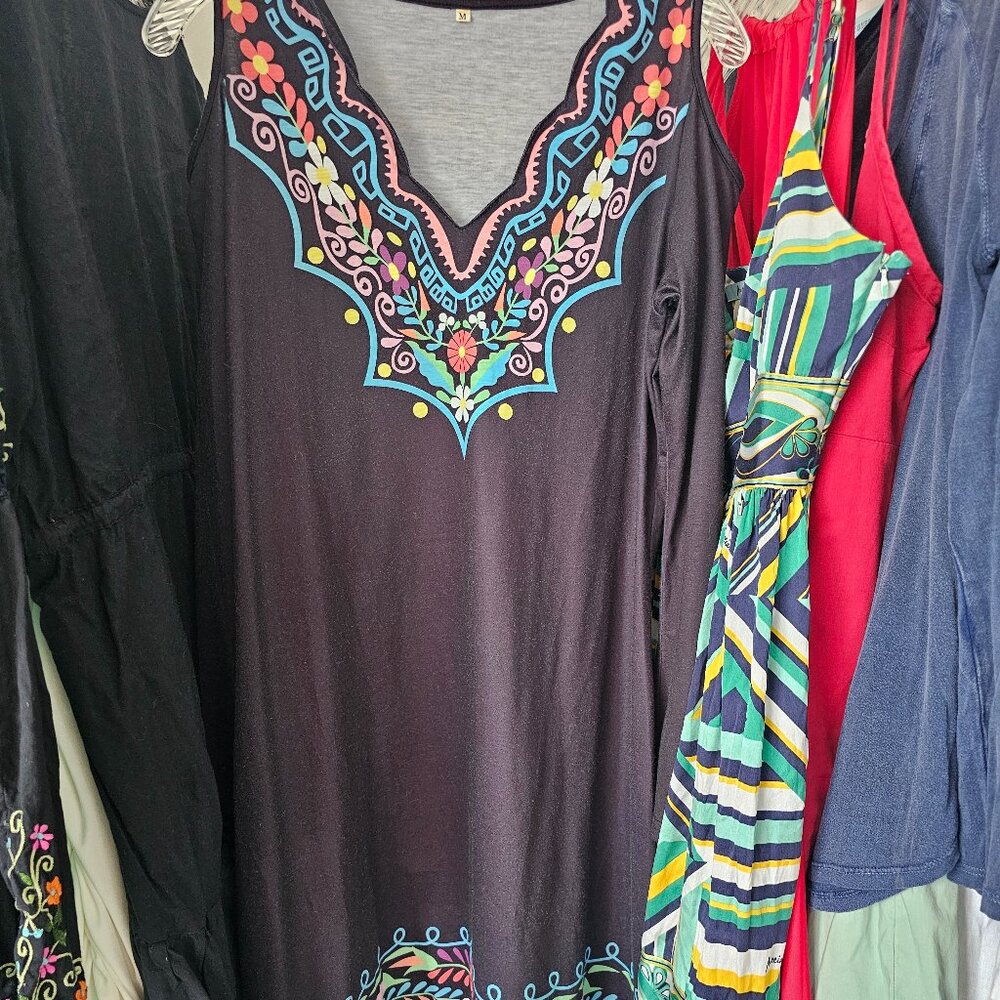 Black Ethnic Print Long Sleeve w/Peekaboo Shoulder Cut-out